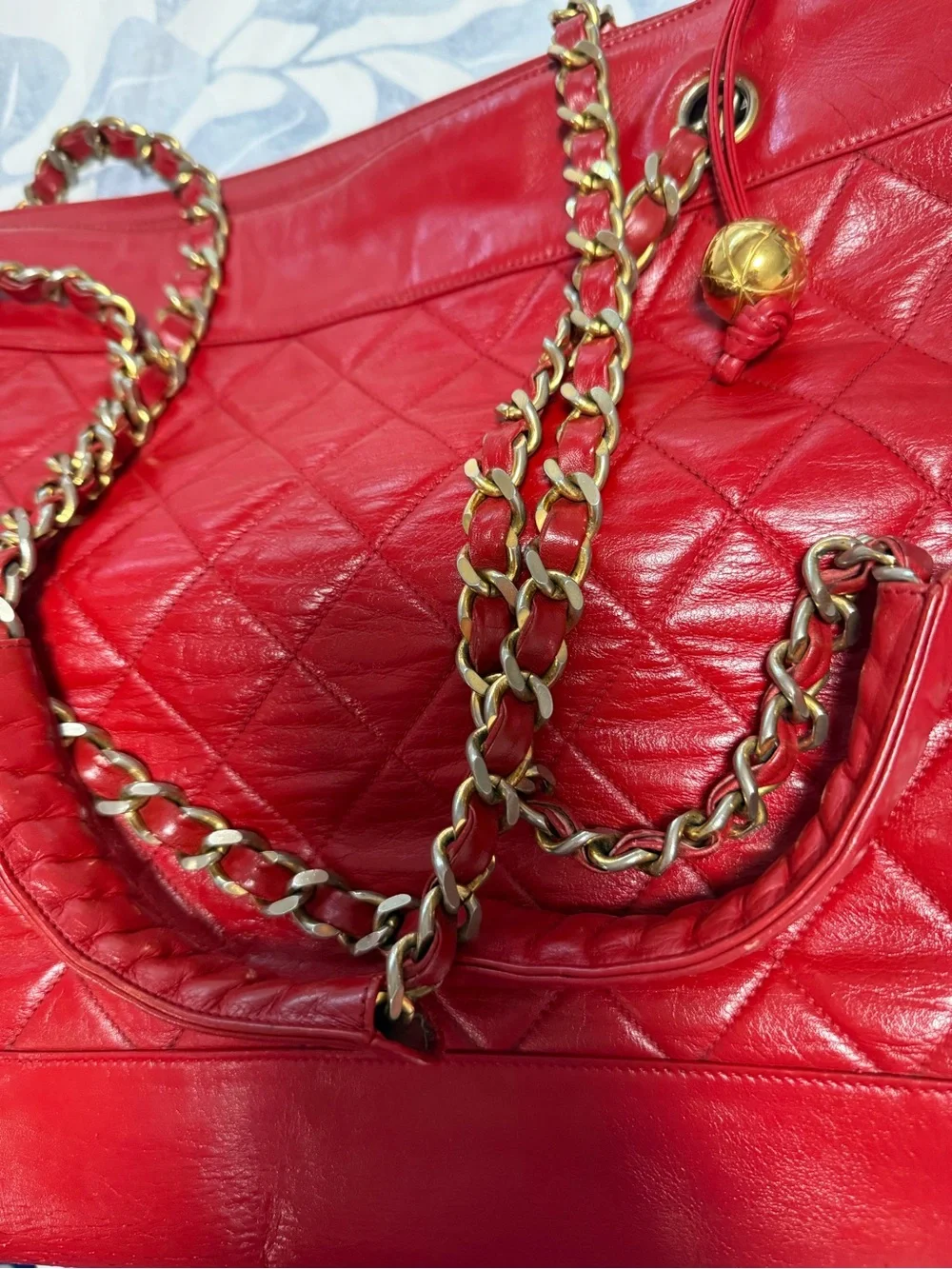 CHANEL Red Quilted Leather Chain-Handle Tote